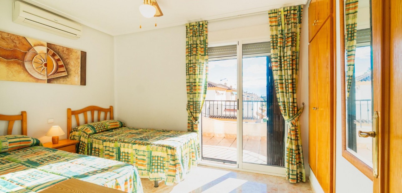 Venta - Villa -
Orihuela Costa - Playa Flamenca