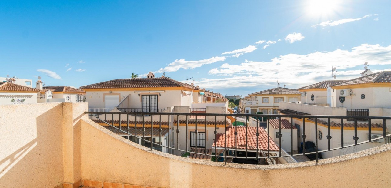 Venta - Villa -
Orihuela Costa - Playa Flamenca