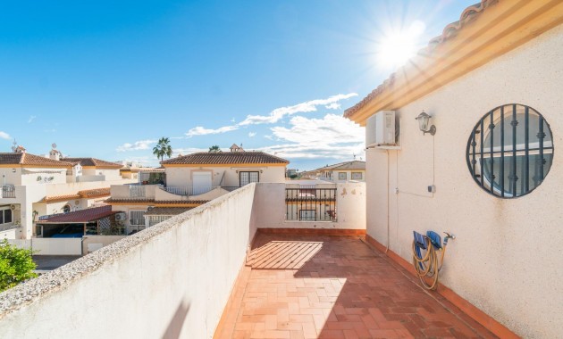 Venta - Villa -
Orihuela Costa - Playa Flamenca