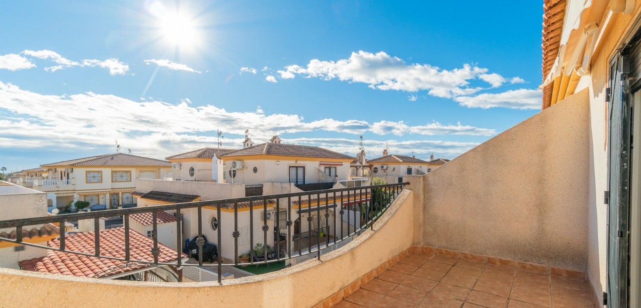 Venta - Villa -
Orihuela Costa - Playa Flamenca