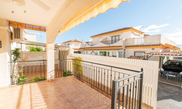 Venta - Villa -
Orihuela Costa - Playa Flamenca