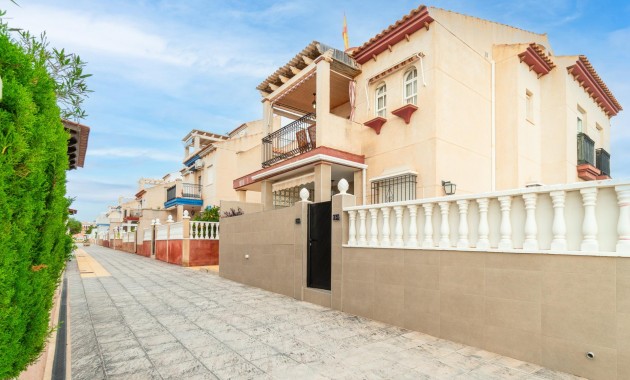 Long time Rental - Apartment / flat -
Orihuela Costa - Playa Flamenca