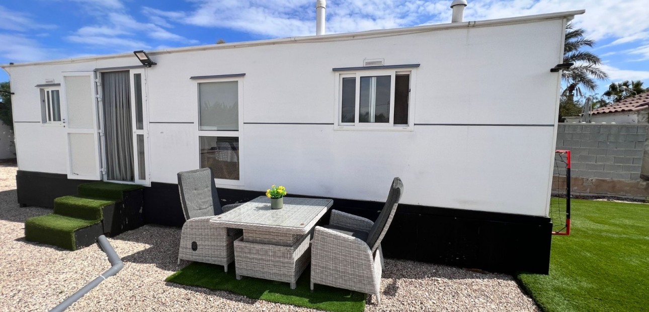 Herverkoop - Finca Country Property -
Elche Pedanías - La Marina