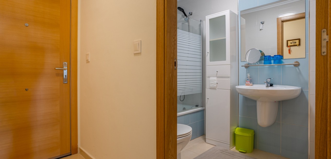 Venta - Apartment flat -
Los Montesinos