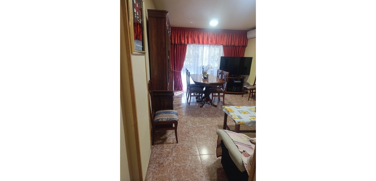 Herverkoop - Appartement / flat -
Torrevieja - Acequion