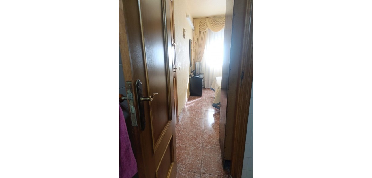 Herverkoop - Appartement / flat -
Torrevieja - Acequion