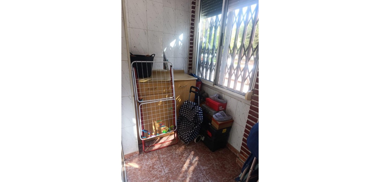 Herverkoop - Appartement / flat -
Torrevieja - Acequion