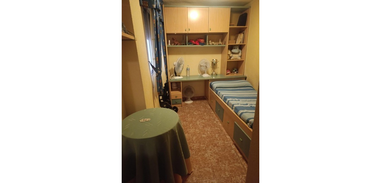 Herverkoop - Appartement / flat -
Torrevieja - Acequion