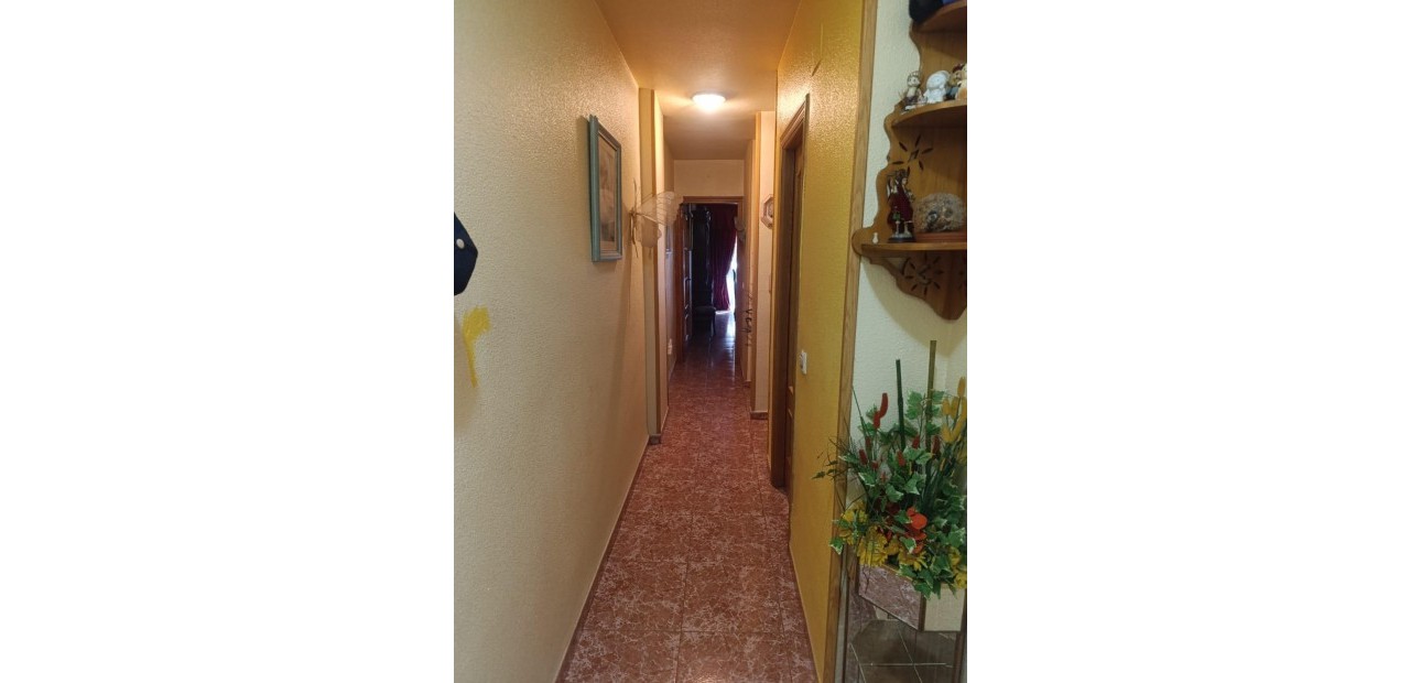 Herverkoop - Appartement / flat -
Torrevieja - Acequion