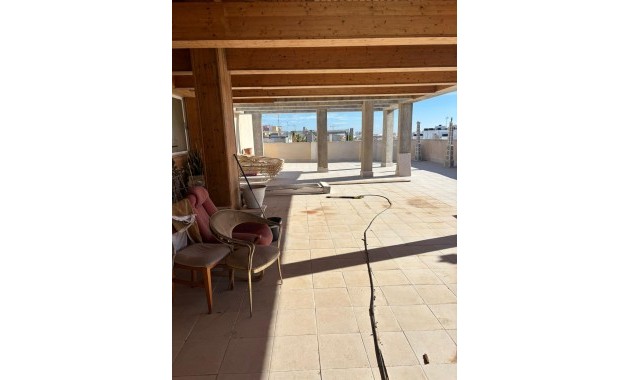 Sale - Penthouse -
Torrevieja - Centro