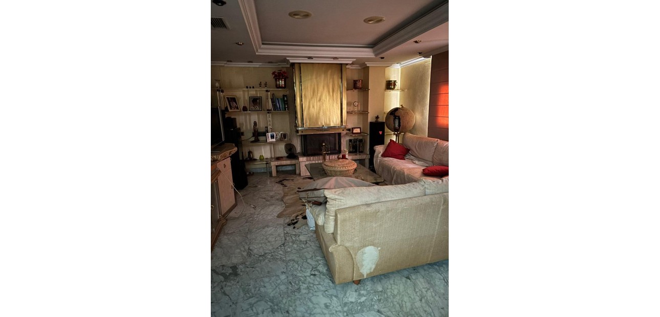 Sale - Penthouse -
Torrevieja - Centro