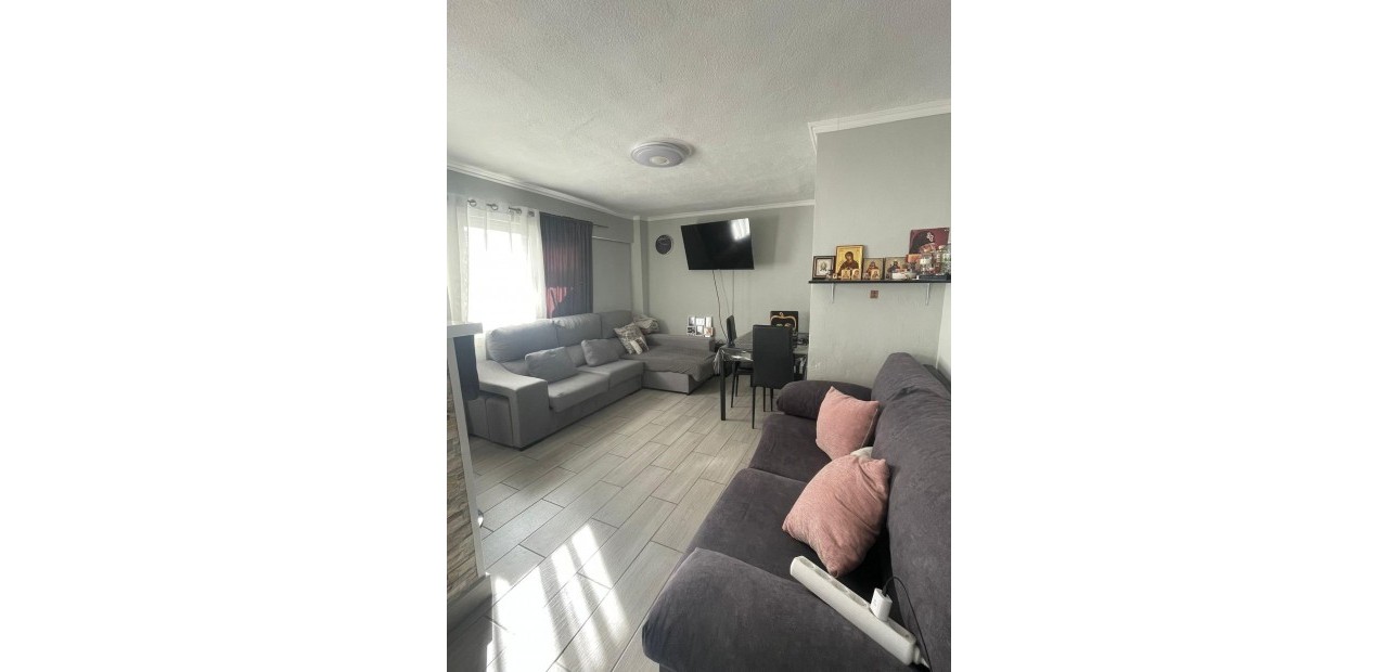 Herverkoop - Appartement / flat -
Alicante - Virgen del Remedio-Parque lo Morant