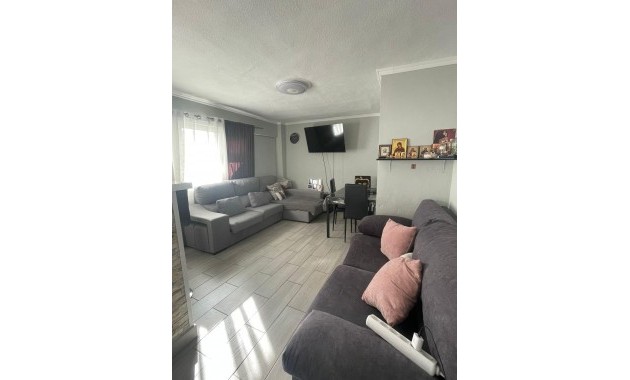 Herverkoop - Appartement / flat -
Alicante - Virgen del Remedio-Parque lo Morant
