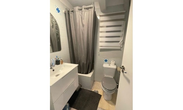 Herverkoop - Appartement / flat -
Alicante - Virgen del Remedio-Parque lo Morant