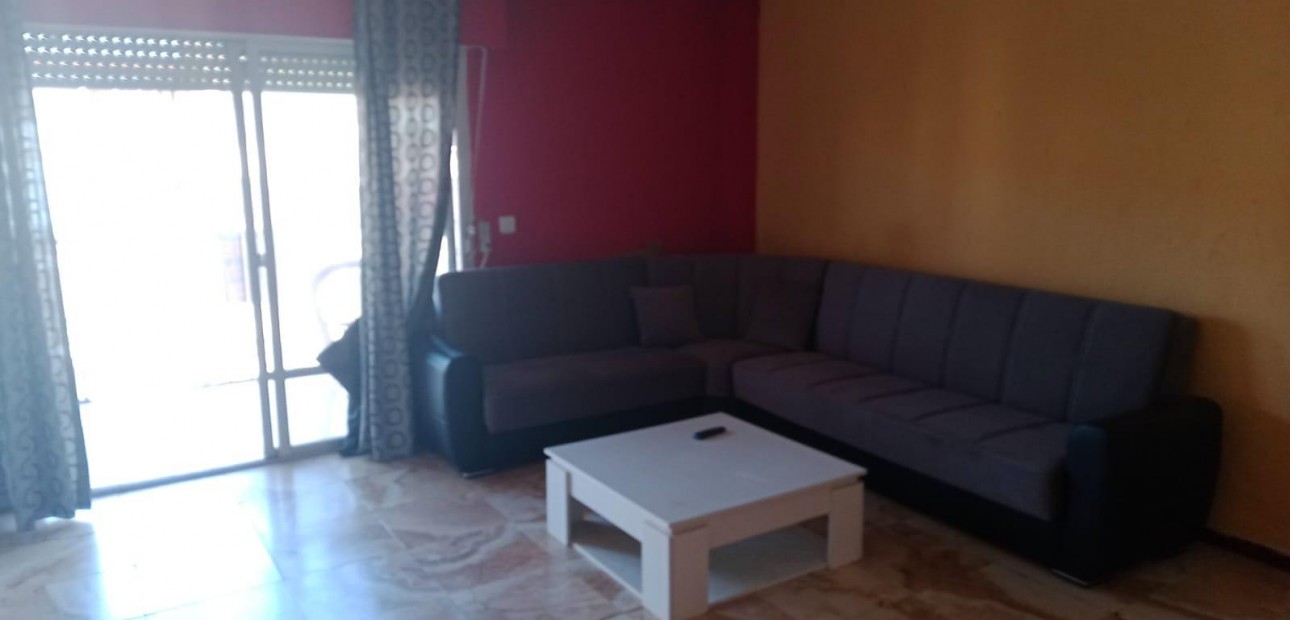 Herverkoop - Appartement / flat -
Torrevieja - Acequion