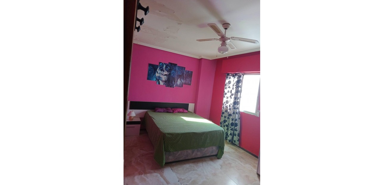 Herverkoop - Appartement / flat -
Torrevieja - Acequion