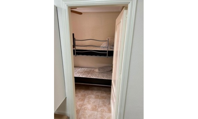 Sale - Apartment / flat -
Torrevieja - torrevieja