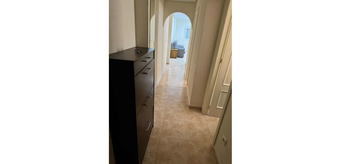 Sale - Apartment / flat -
Torrevieja - torrevieja