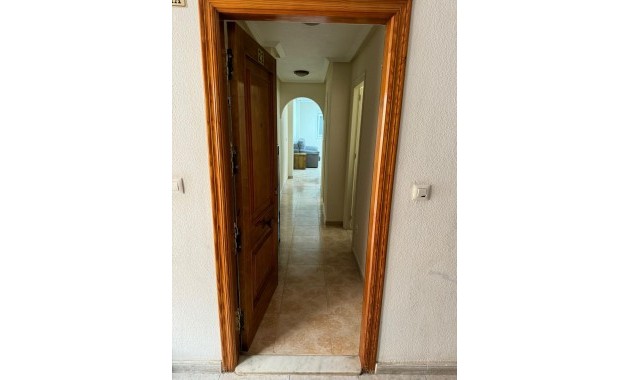 Sale - Apartment / flat -
Torrevieja - torrevieja