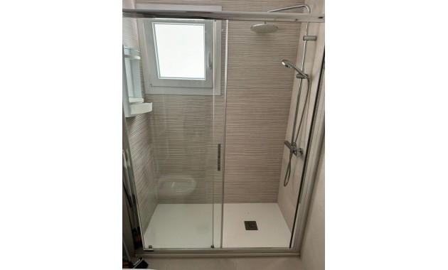 Sale - Apartment / flat -
Torrevieja - torrevieja