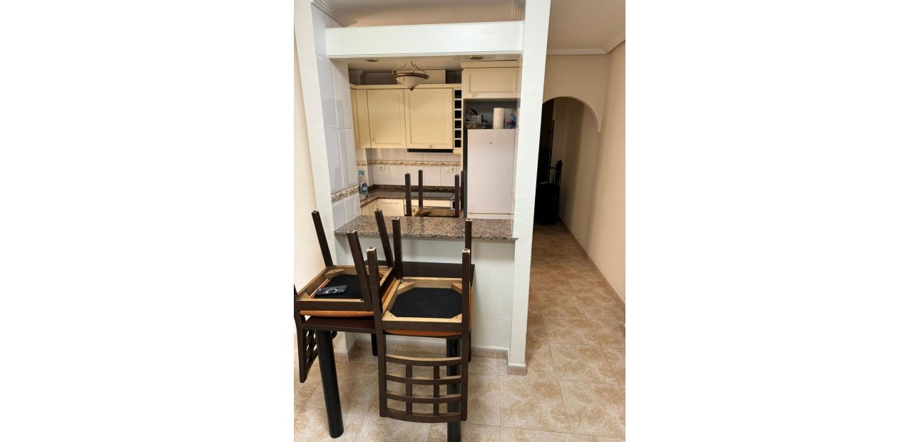 Sale - Apartment / flat -
Torrevieja - torrevieja