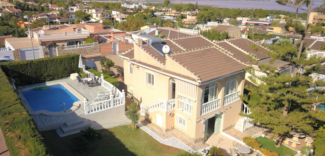 Herverkoop - Semi Detached Villa -
Orihuela Costa - Los Balcones