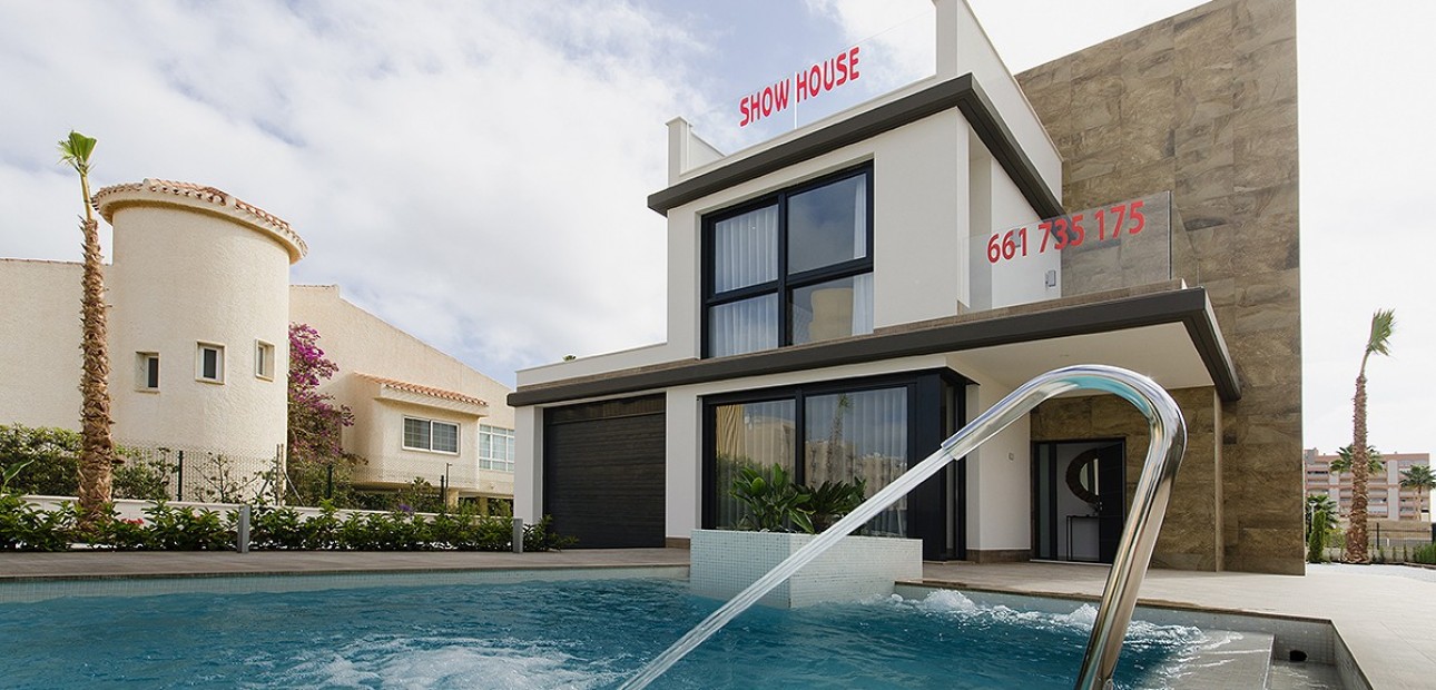 Nueva construcción  - Villa -
Orihuela Costa - Dehesa de campoamor