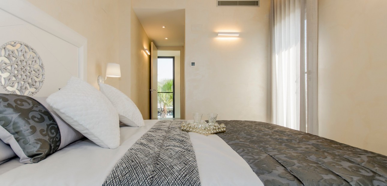 Nueva construcción  - Villa -
Orihuela Costa - Dehesa de campoamor