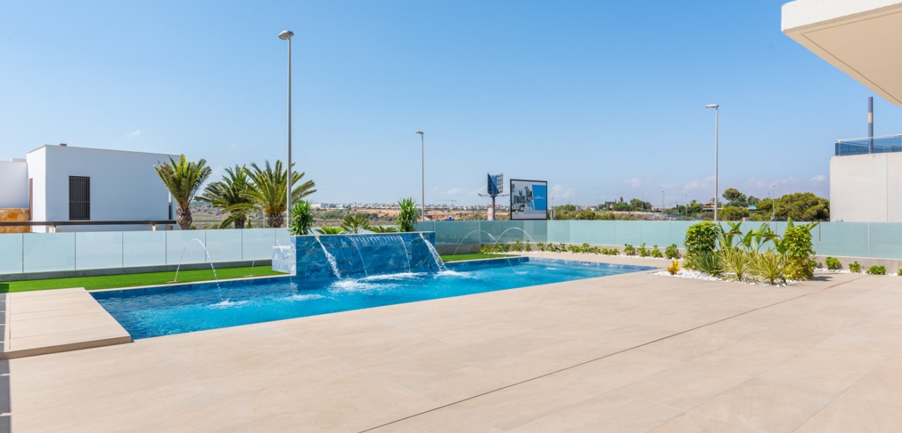 Nueva construcción  - Villa -
Orihuela Costa - Dehesa de campoamor