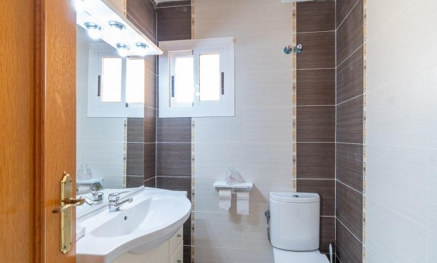 Venta - Villa -
Torrevieja - La Mata