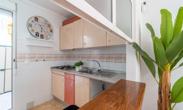 Herverkoop - Terraced house -
Torrevieja - El limonar