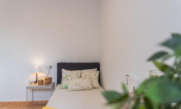 Herverkoop - Terraced house -
Torrevieja - El limonar