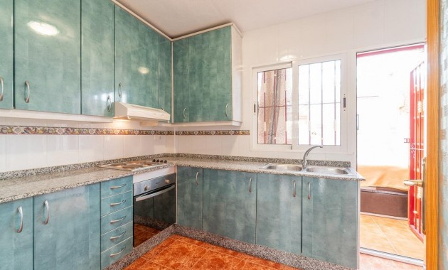 Herverkoop - Terraced house -
Orihuela Costa - Playa Flamenca