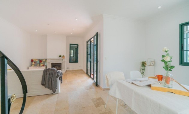 Herverkoop - Villa -
Orihuela Costa - Villamartín-Las Filipinas