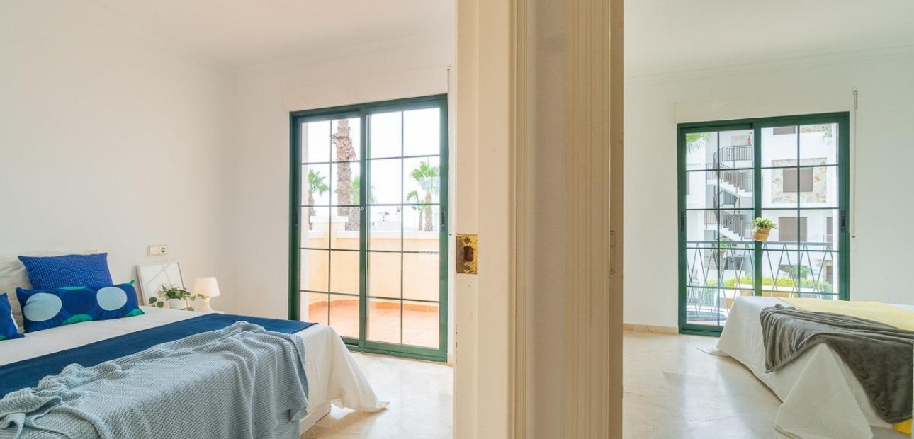 Herverkoop - Villa -
Orihuela Costa - Villamartín-Las Filipinas