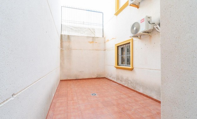 Herverkoop - Ground Floor -
Orihuela Costa - Lomas de Cabo Roig-Los Dolses