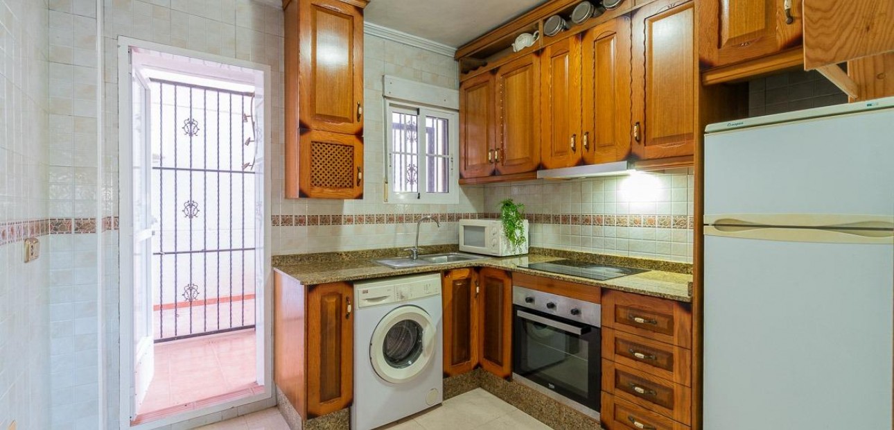 Herverkoop - Ground Floor -
Orihuela Costa - Lomas de Cabo Roig-Los Dolses