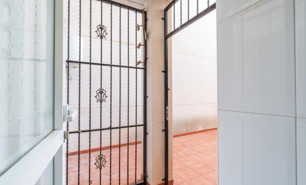 Herverkoop - Ground Floor -
Orihuela Costa - Lomas de Cabo Roig-Los Dolses