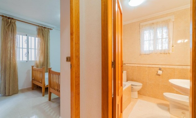 Herverkoop - Ground Floor -
Orihuela Costa - Lomas de Cabo Roig-Los Dolses