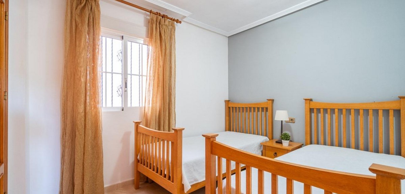 Herverkoop - Ground Floor -
Orihuela Costa - Lomas de Cabo Roig-Los Dolses