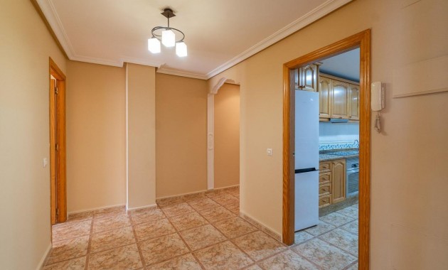 Herverkoop - Flat -
Torrevieja - Centro