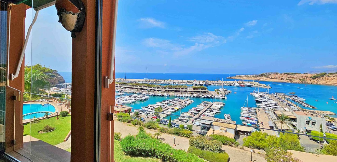 Herverkoop - Penthouse -
El Toro - Calvià