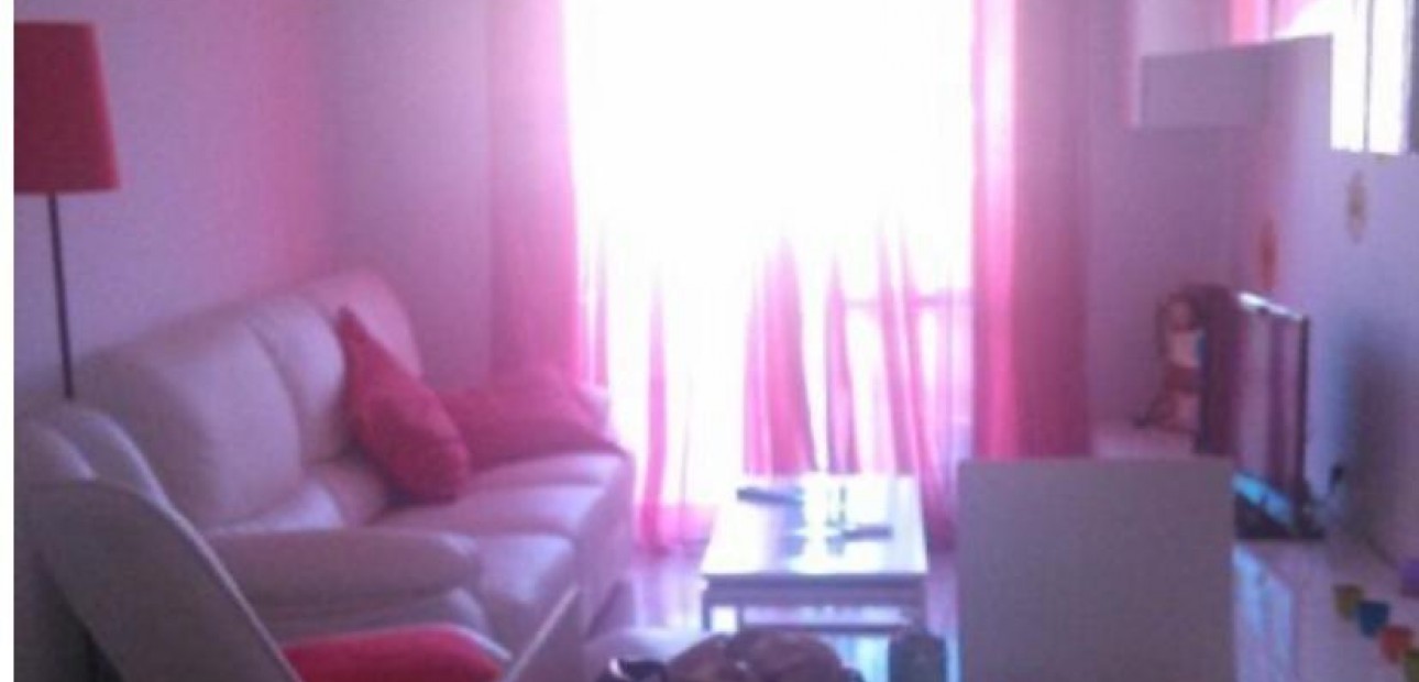 Herverkoop - Penthouse -
Torrevieja - Estacion de autobuses