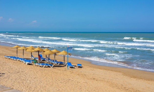 Herverkoop - Bungalow -
Torrevieja - La Mata