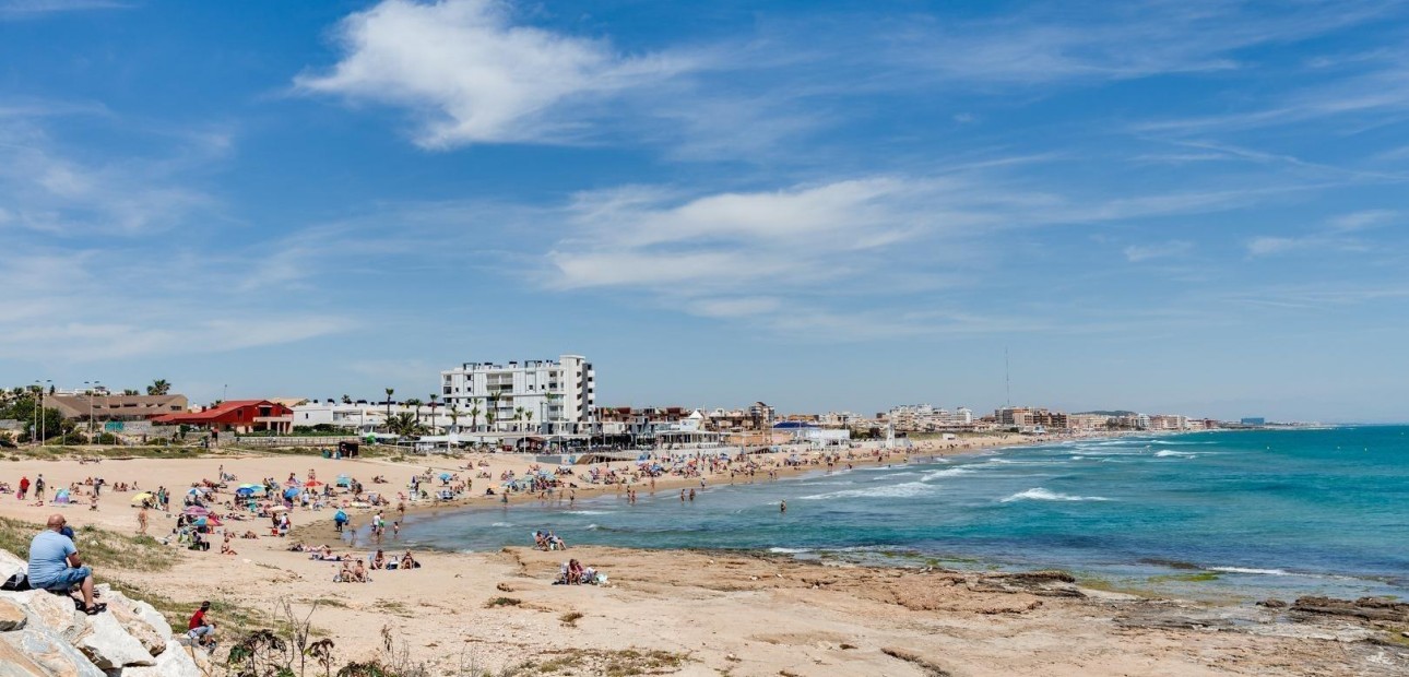 Herverkoop - Bungalow -
Torrevieja - La Mata