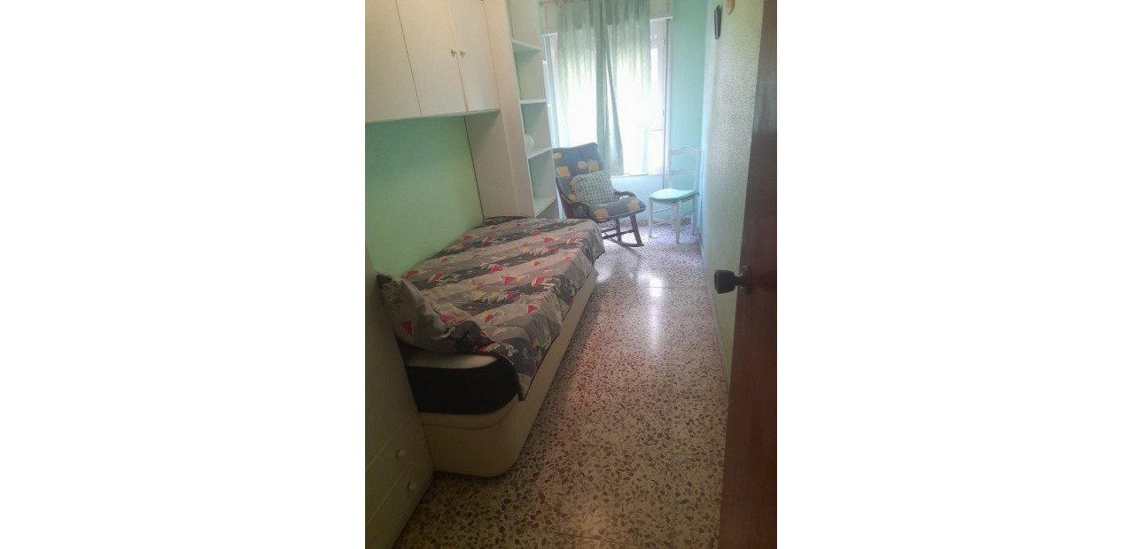 Sale - Apartment / flat -
Torrevieja - Playa del cura