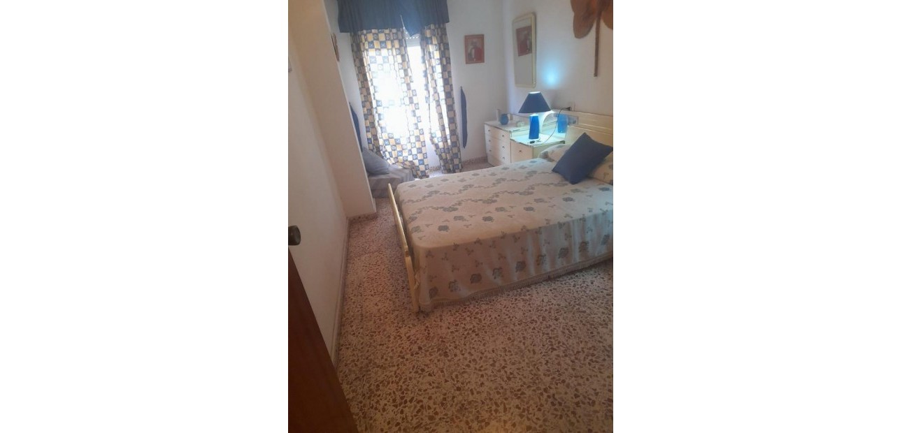 Sale - Apartment / flat -
Torrevieja - Playa del cura