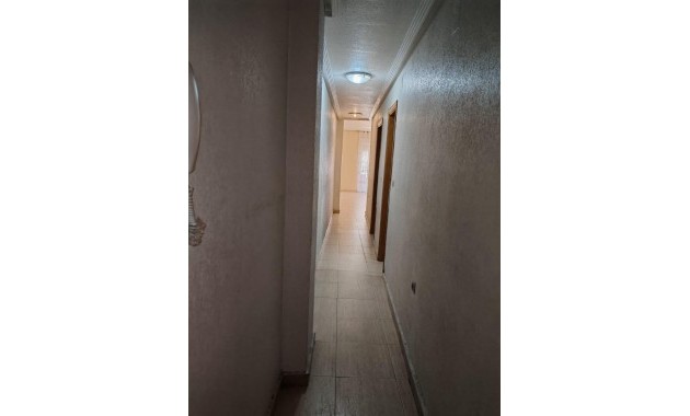 Herverkoop - Appartement / flat -
Torrevieja - torrevieja