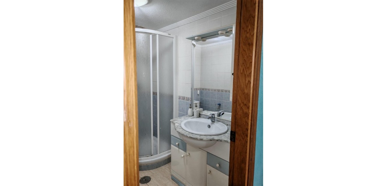 Herverkoop - Appartement / flat -
Torrevieja - torrevieja