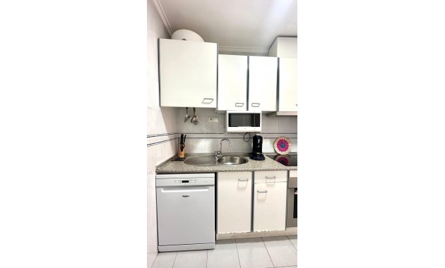 Sale - Apartment / flat -
Torrevieja - Acequion